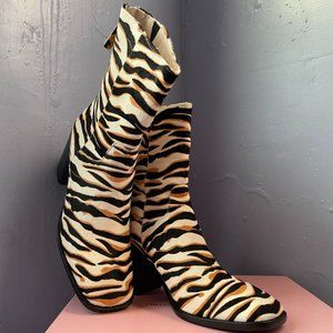 Intentionally Blank genuine calf hair "PG" zebra boot NWB size 8